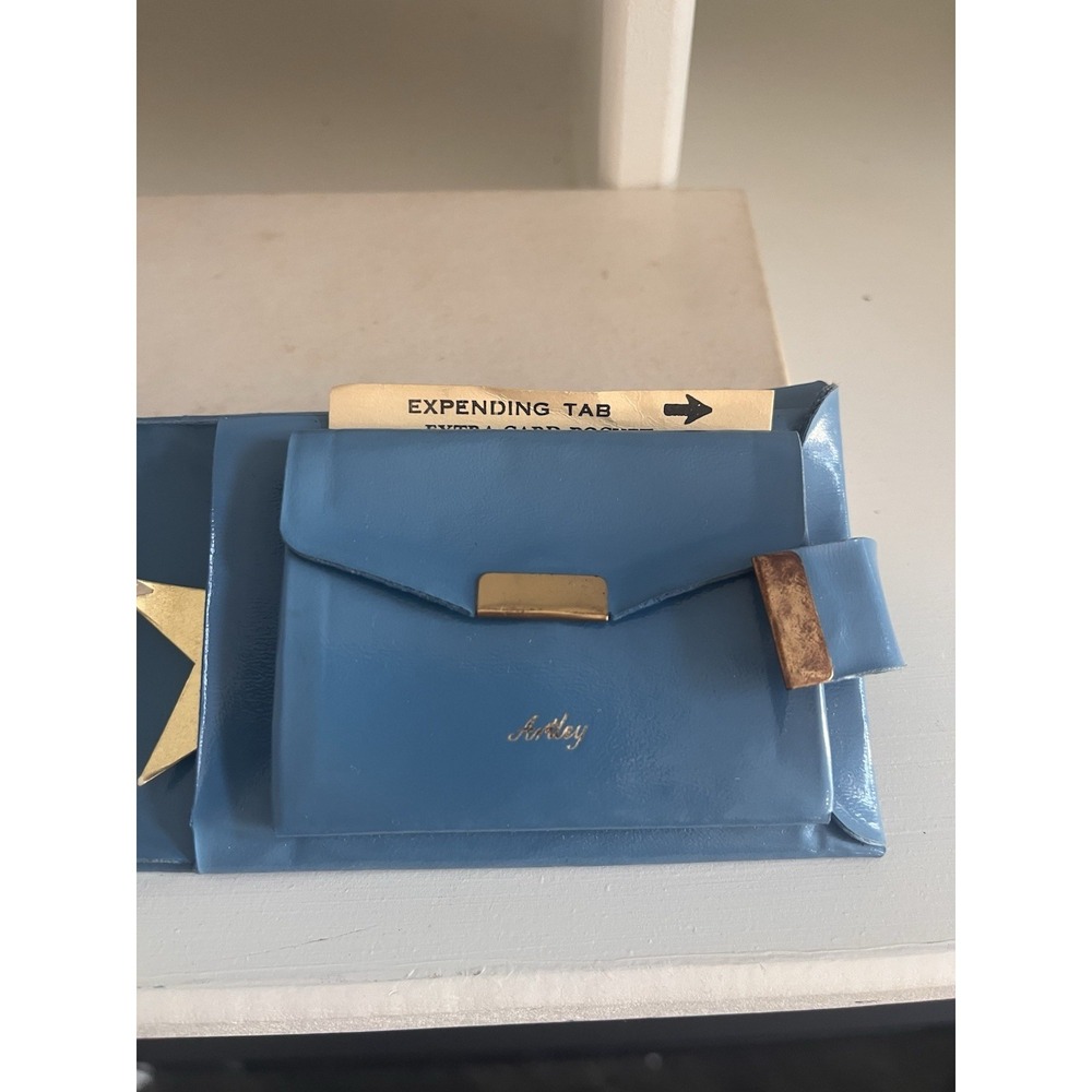 NOS 1960s Ladies Billfold Photo Holder Wallet Blue New Money - Picture 10 of 11